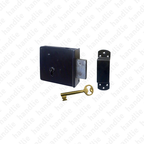 F.44 - Fechadura de sobrepor - Aço