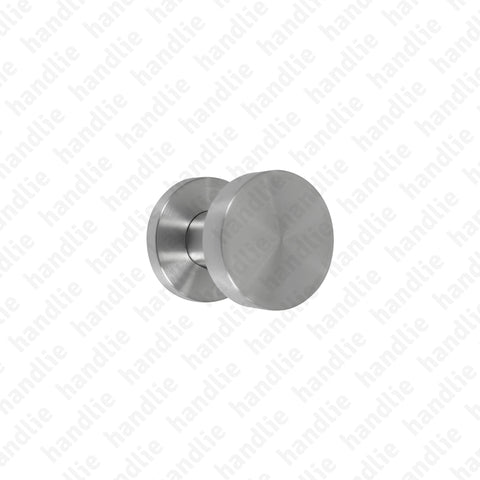 P.IN.8006 - Par puxador - Inox