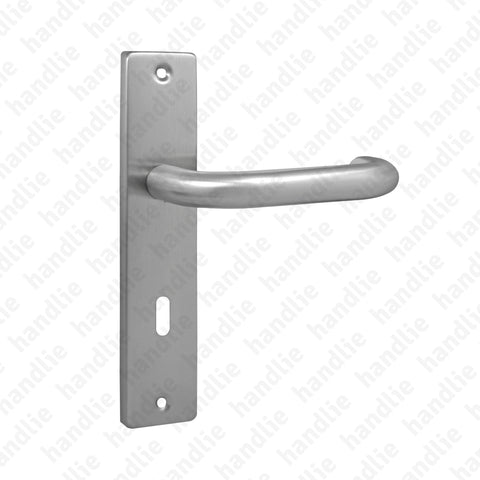 P.IN.8541 - Par puxador - Inox