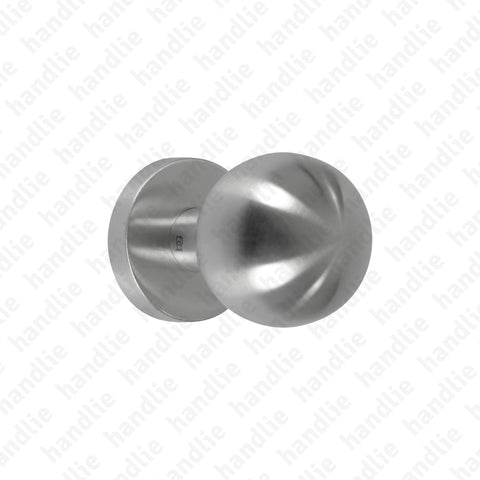 P.IN.8004.B - Par Puxador (Ø50) - Inox